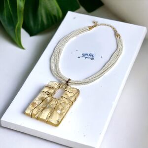 Boho Multi Strand White Bead Necklace Wire Wrapped Clear Pendant Abalone Specs